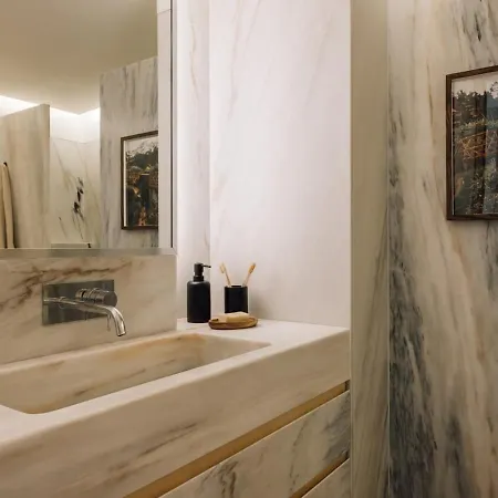 Saleh - 2 Bedrooms, Pool, Gym, Terrace In Santos * 리스본