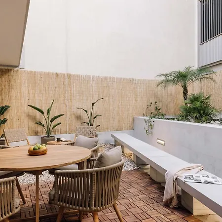 Апартаменты Saleh - 2 Bedrooms, Pool, Gym, Terrace In Santos Лиссабон